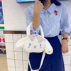 Bolsos de hombro Bolso cruzado para mujeres Bolsos de lujo 2024 Girl Shopper Purse Fashion Fashion Cartoon Bordery Bordery Bow Lop-earged Circular