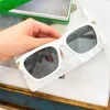 Lunettes de soleil à la mode de haute qualité 10% de réduction sur les lunettes de soleil de nouvelle créatrice de luxe pour hommes et femmes 20% sur Baojia Fashion Box lesbian 1058 Plaque décorative Fashion