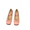 Sapatos casuais 2024 Primavera Summer Summer Ballet Retro de cetim feminino Mary Jane Flats Mulheres Zapatos Mujer