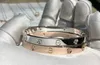 Bracelet de haute qualité Bracelet en acier inoxydable Famme Luxury Designer Brand Jewelry Ladies Couple Vis Love 6 mm 4 Diamants avec boîte Dhgate en gros