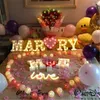 Figurine decorative da 16 cm Luci a LED 26 LETTERE NUMERE LIGHT BAMBINO SAMINA DI VALENTINE GIORNO BUON COMPLEANNO CASA CAMPIA NATALE