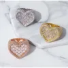 Redleaf 2024 Fashion Fine Jewelry Iced Out Hiphop Rings glacés Bling Eternity Heart Ring Baguette Moisanite Cœur Rings pour femmes