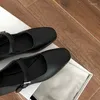 أحذية غير رسمية أسود رجعية مربع أخمص القدمين ماري جينس سيدات الربيع بوكيل الباليه مسطح للنساء الجلود الأصلية جوفاء chaussure femme