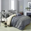 Set di coperture per piumicutri con un set di copertine piumiciere ricamato premium set da letto per camera da letto piena/grande 240325