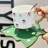 Tassen süßer Weihnachtsmann Kaffeetasse Weihnachtsbaumetucer Set Kawaii Becher Lebkuchen Mann Schneemann Keramik Geschenk