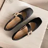 Chaussures décontractées 2024 Spring Women Fashion Fashion Silk Square Toe Shallow Ladies Ballet Soft Mary Jane