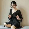 Kvinnors sömnkläder Gaze Cardigan Spets Sleeve Nightgown Perspective Sexig frestelse Hemkläder Underkläder Set See Through Dressing Robe