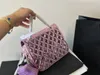 Sac à dos Gemini, sac d'étoile en cuir breveté, style décontracté pratique pour les déplacements quotidiens, essentiel pour les filles, sac haut de gamme rétro importé, emballage complet de 24 cm de créateur