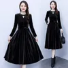 Casual Dresses Elegant Autumn Winter Velvet Dress Women 2024 Korean Fashion Round Neck Midjeband Långärm Slim Midi med fickor Z4062