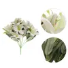 Dekorative Blüten Ornament Lily Bouquet Zierleiter Blume Lifelike Dekorieren künstliche weiße realistische Braut