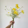 Decorative Figurines Artificial Daisy Bouquet Flower German Persian Chrysanthemum Chamomile