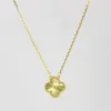 Fashion Classic Four Leaf Clover Necklaces Pendants Mother of Pearl Stainless Steel 18K Gold Plated for Women Girl lover Engagement Designer Jewelry nec X4SM