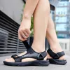 Sandali per esterni per arco arco di supporto per esterno Supporto yoga gladiatore gladiatore aperto di piedi Summer Beach Slifors Antiskid Dureble Flat Men Shoe