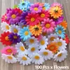 Dekoratif çiçekler 100pcs bahçe kutlama diy zanaat karışımı renk sanat gerbera papatya demetler aksesuarlar yapay sahte kolay temiz