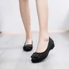 Casual Shoes The And Old Beijing Cloth For Women's Work With Flat Bow Loafers Mother Non-skid Fashion