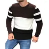 Panks masculins 2024 Spring Adult Patchwork Strip Muscle Muscle Muscle Round Necy Splicing Striped Tops Vêtements pour l'homme