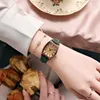 Дизайнерские часы Women Square Simple Dial Wame Watch Quartz Импортированные движения.