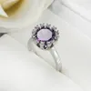 サイドストーン付き豪華な紫色のクリスタルキュービックジルコンファッションヒマワリのヒマワリのリング