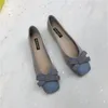 Chaussures décontractées 2024 Locons pour femmes microfibres Micro-coréennes dames bowknot peu profondes mocassins femelles élégantes