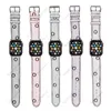 Classic Imitatie Lederen Letter Element Design Apple Watch -band 38 40 41 42 44 45 49 mm Designer Patroon Print voor IWatch 9 8 7 6 5 SE Ultra 1 2 -riem en horlogeband