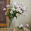 Fleurs décoratives 5 têtes Silk chrysanthemum artificiel maraicule de mariage bouquet de mariée po accessoires de table de salon à la maison décor