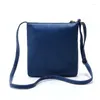Axelväskor 2024 kvinnor crossbody väska damer hand liten handväska messenger snabb lås bolsa feminina satchel
