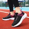 Buty zwyczajne Numer 39 Wygląd zwiększa trampki Flats Kobiety Wysokie białe buty Sport Trendy Typ