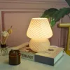 Bordslampor Vintage Murano Classic Style Striped Glass Lamp Mushroom för Office Bedroom Head Night Light Present Friends