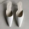 Chaussures habillées maxdutti nordique minimaliste rétro pointu pointe haute talon dames sandales en cuir Muller Femmes