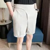 Klassisk stil mens smala shorts sommar affärsmode tunna stretch korta avslappnade byxor man vit svart grön 3xl 240403