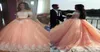 2017 Quinceanera klänningar Blush Pink Arabic Off Shoulder Lace Applique Pärlor Golvlängd Tulle Sweet 16 Plus Size Party Prom Eveni9724106
