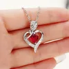 Colliers pendants Collier de zircon rouge coeur avec roses Boîte à fleurs pour la fête des mères 2024 Bijoux romantique de luxe cadeau de mariage