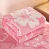 Comfortable Knee blanket Flannelette fluffy soft nap blankets and throws Single Double Size Bed Furry Plush thermal sheets 240328