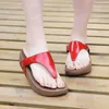 Hausschuhe 2024 Sommer Frauen Flip Flops Plattform Keil Sandalen Mode Soft Soone Outdoor Non Slip Beach Badezimmer