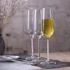 2PCSウェディンググラスセットヨーロッパスタイルのダイヤモンドワイングラスボロシリケートガラスシャンパンゴブレットバレンタインデーギフト260ML 240410