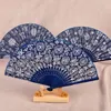 Estatuetas decorativas 200pcs favores de casamento imprimindo flor azul pano dobrável artesanato manual fã clássico de estilo chinês presente presente