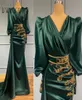 Miãs de sereia verde escura vintage vestidos de noite árabe Africano Golds Apliques Pleats V Neck Long Satin Party Ocald Aconts Dialhs 5933981