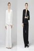 2019 New Style Mother Bride Pant Suits Sexy Long Sleeve Coat White Black بالإضافة إلى حجم المساء الأم من الفستان العروس 8051929