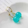 Boucles d'oreilles en peluche à la main 10 mm Aquamarine Perles 18K Gol