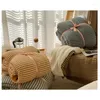 Blankets INS Nordic Double Layer Thickened Leisure Sofa Blanket Lunch Break Lamb Plush Knitted Autumn Winter