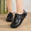 Casual Shoes Woizgic Women Ladies Female Mother äkta läderlägenheter Loafers Round Toe Hook Loop Moccasins Vintage Plus Size 41 42