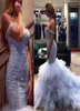 Bellissima organza di tulle arruffato al largo di Theshoulder Mermaid Formale Abites con cristalli di gonna a chiacchieroni Cristalli da ballo Abito da ballo 8113241