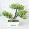 装飾的な花プラスチック偽の植物多目的装飾オフィスデスクのための低メンテナンスの人工緑の盆栽の木