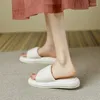 Talltor i storlek 34-39 Sandaler Kvinnor Summer Trend Low Heels Mules Femmes Open Toe Platform Sopa Casual Home Wedge Slides