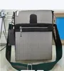 Luxurys designers Mens Shoulder Bags Man Briefcases fashion Handbag Bolsas Messenger Bag Crossbody Bag purse8