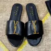 New Style Sandals Sandales Patent Cuir Slide Mule Crocodile Skin Summer Brand Metal Black Beach Womens Flat Sexy Designer Pool Sliders Loafer Sandale