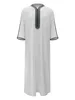 Kandouras Thobe for Men Jabador Gandoura 사이드 포켓 ​​자수 Abaya Long Sleeve Muslim Kaftan Vintage White Robe 240329