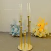 Party Decoration 4 stcs/10 stcs) Wedding Stage Kroonluchter 8 Hoofdkaarsen Holder Arms Wapen metal Candelabra voor thuisbruiloft