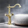 Robinets de lavabo de salle de bain Gold Color Materif