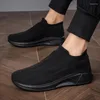 Casual Shoes 2024 bequemer High Man and Womens Classic Sneakers Langlebige weiße flache Leinwand Größe 36-45